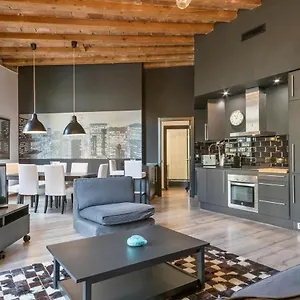 Midtown Luxury By Sweett Apartament