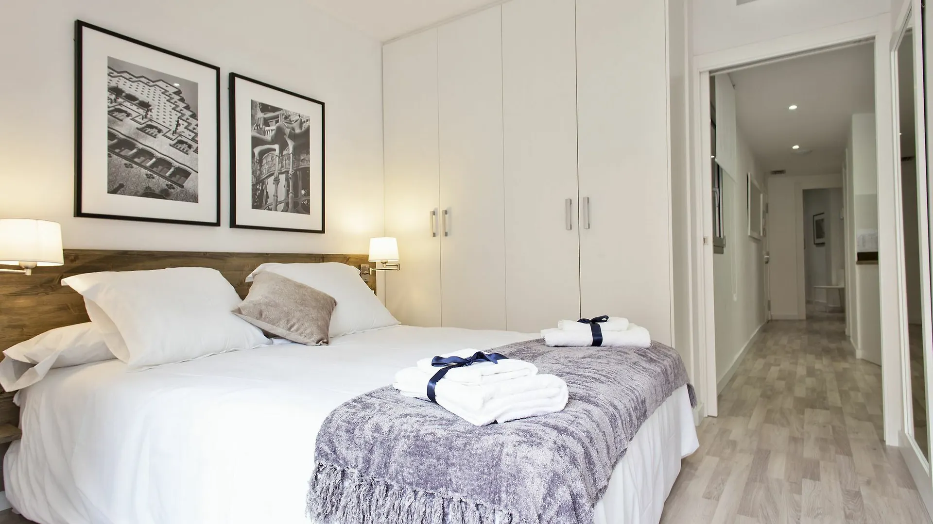 ברצלונה Habitat Apartments Blanca